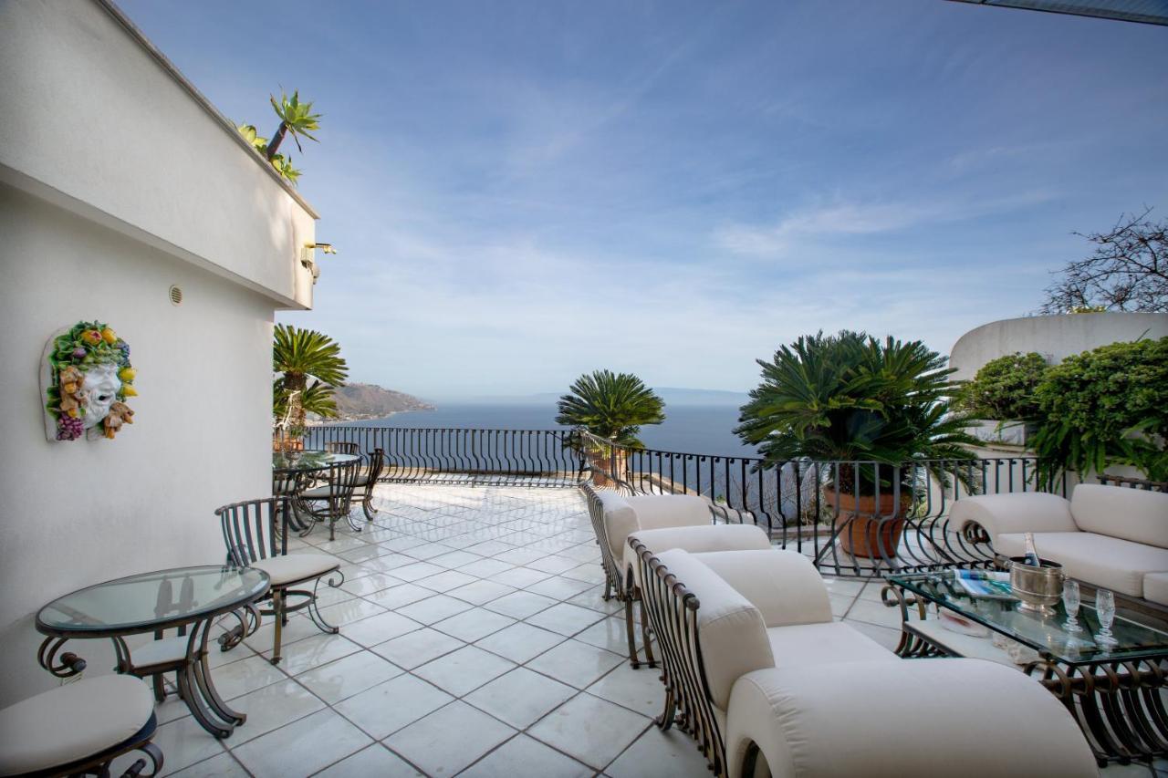 Апартаменты Bellavista House Таормина Экстерьер фото
