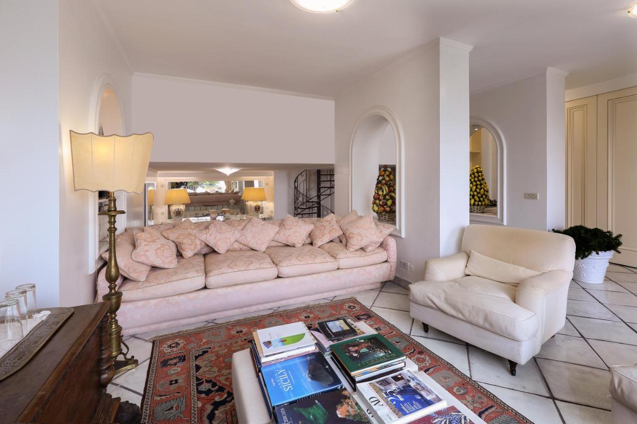 Апартаменты Bellavista House Таормина Экстерьер фото